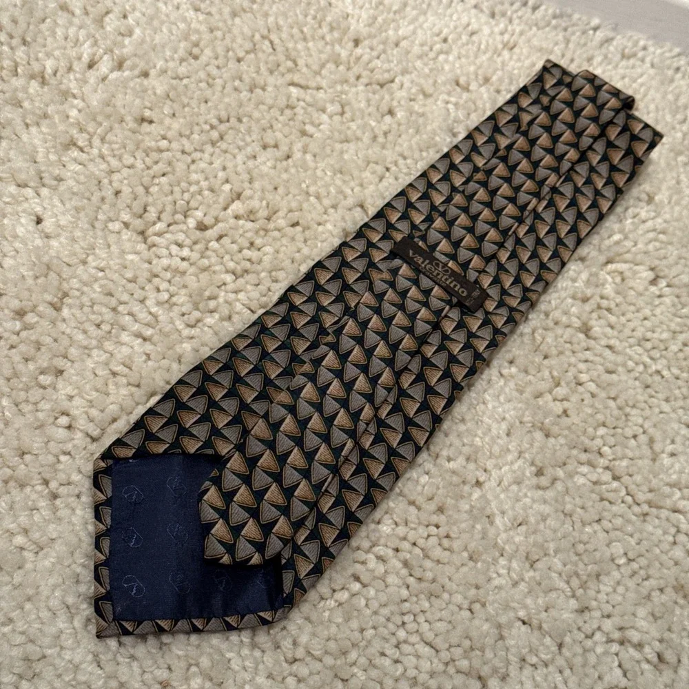 Valentino 100% Silk Green & Gold Necktie Art Nouveau Pattern Made In Italy